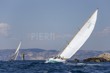 A29X9406.jpg
