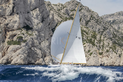 A29X9853.jpg