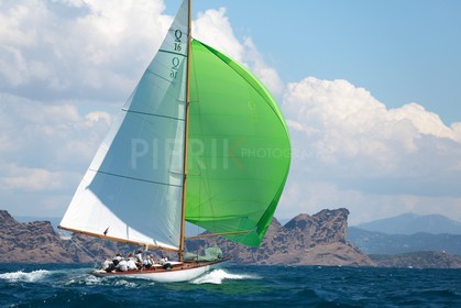 Jour de Fête