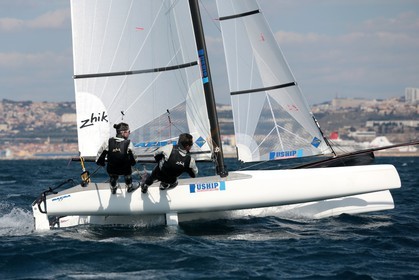 Ingrid Petitjean et Olivier Backes lors du baptême de leur Nacra 17 à la SNM. En route pour les JO de Rio