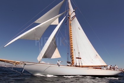 Moonbeam IV