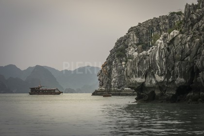 Halong bay.jpg