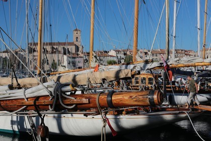 Les bateaux à quai