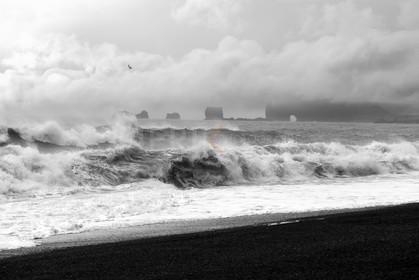 Plage noire de Vík