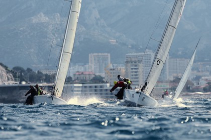 Les J80