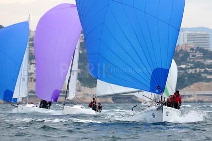 Les J80