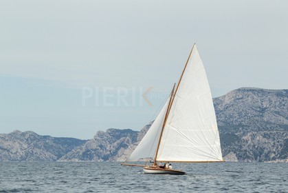 AZ0T6740.jpg