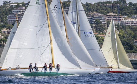 A29X2127.jpg