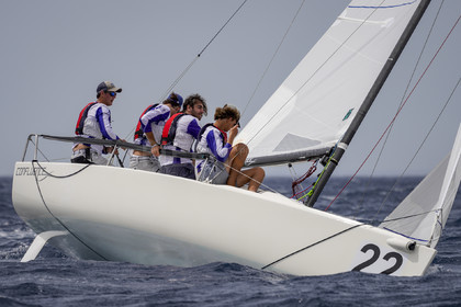 J70-9151.jpg