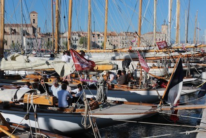 Les bateaux à quai