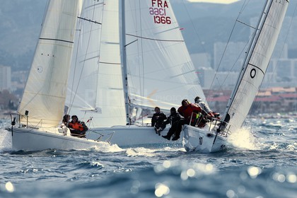 J 80, la Nautique, Antares.