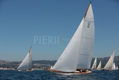 Jour de Fête