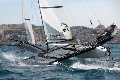 Ingrid Petitjean et Olivier Backes lors du baptême de leur Nacra 17 à la SNM. En route pour les JO de Rio