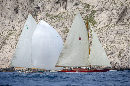 A29X8750.jpg