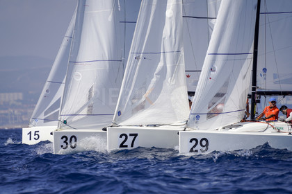 J70-1146.jpg