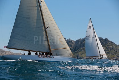 Irène VIII
