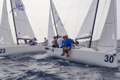 J70-0431.jpg