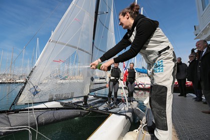 Ingrid Petitjean et Olivier Backes lors du baptême de leur Nacra 17 à la SNM. En route pour les JO de Rio