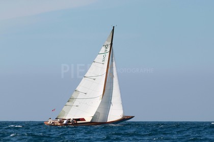 Jour de Fête