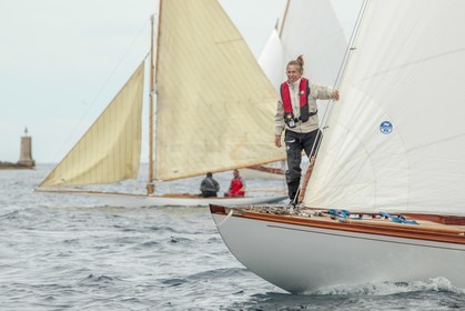 AZ0T6568.jpg
