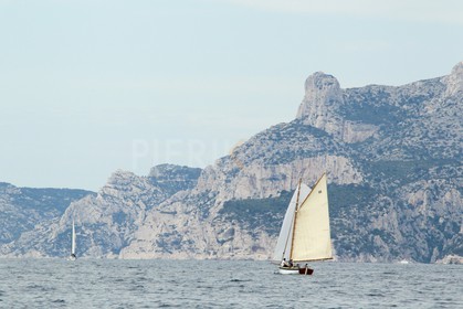 AZ0T6716.jpg