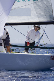 J70-0819.jpg