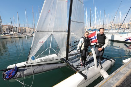 Ingrid Petitjean et Olivier Backes lors du baptême de leur Nacra 17 à la SNM. En route pour les JO de Rio