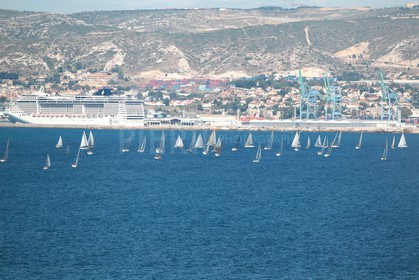 AZ0T8980.jpg