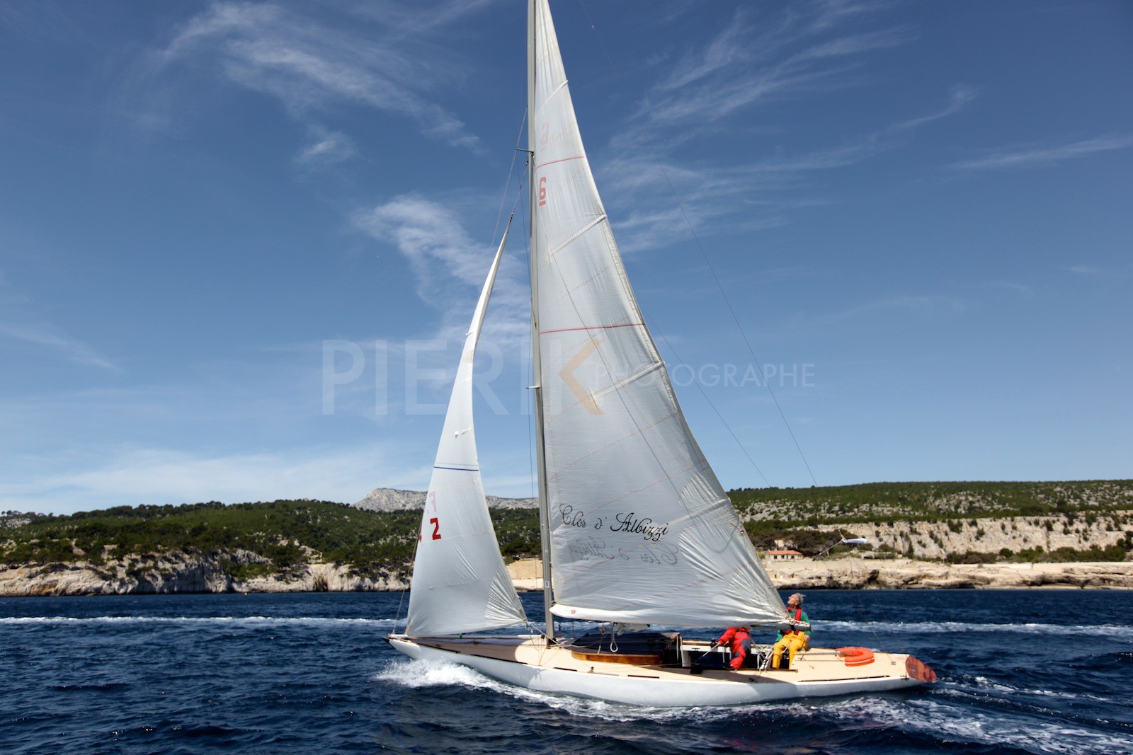 Fissa dans la rade de Cassis