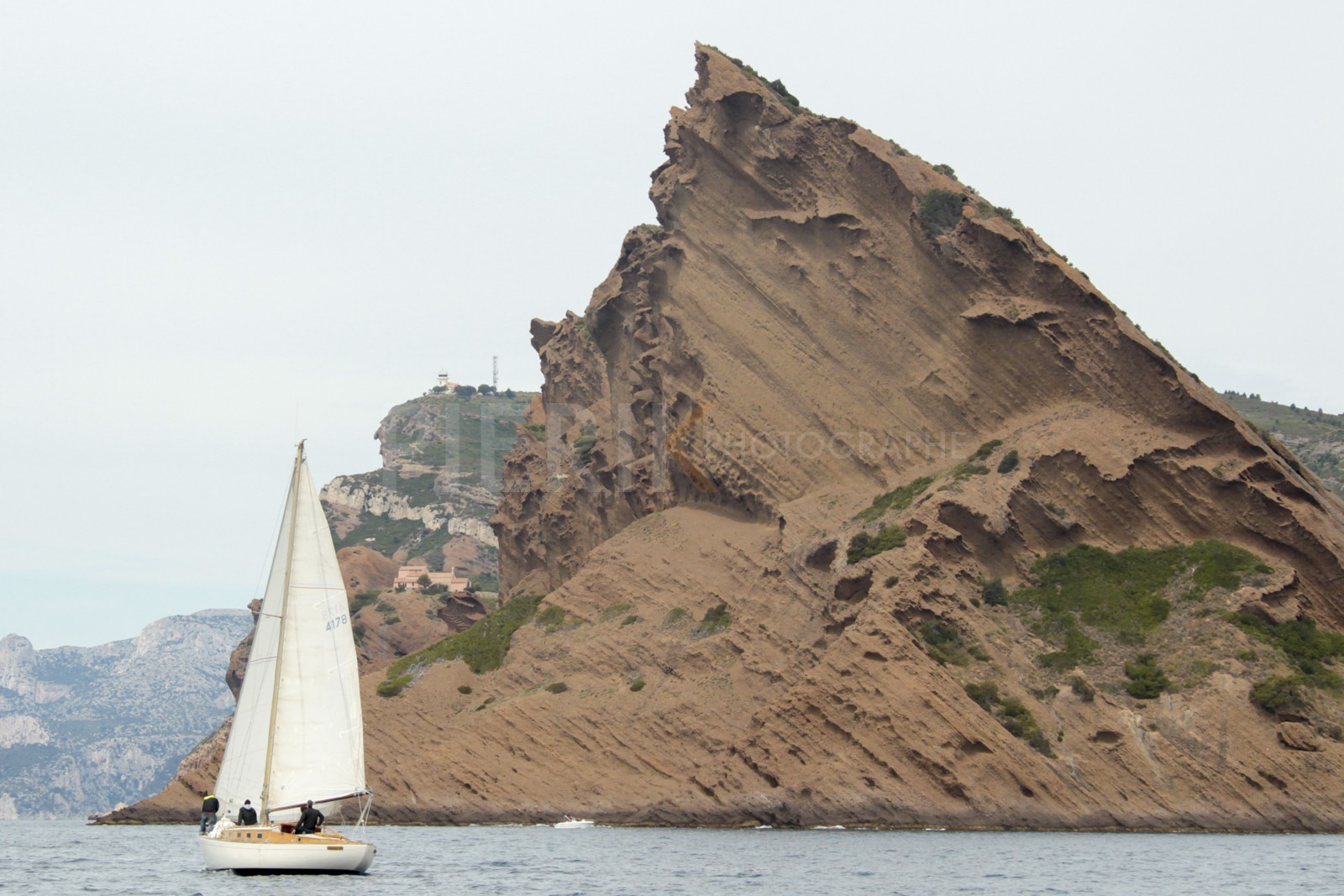 AZ0T6712.jpg