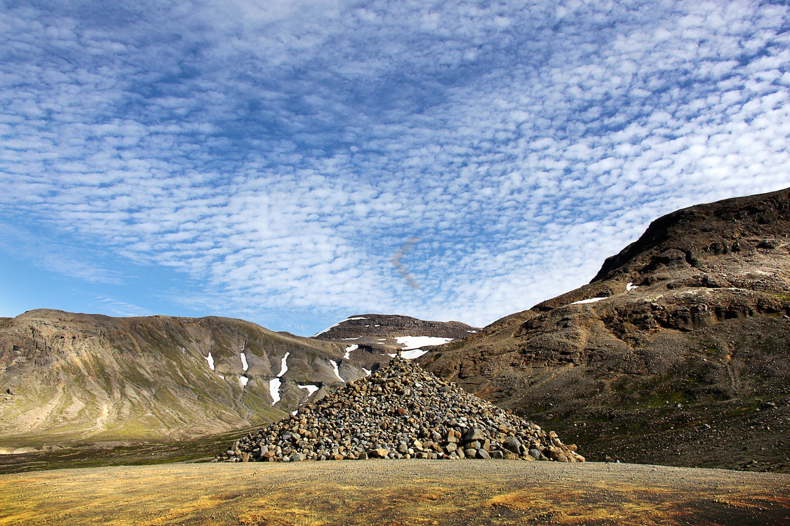 Cairn géant