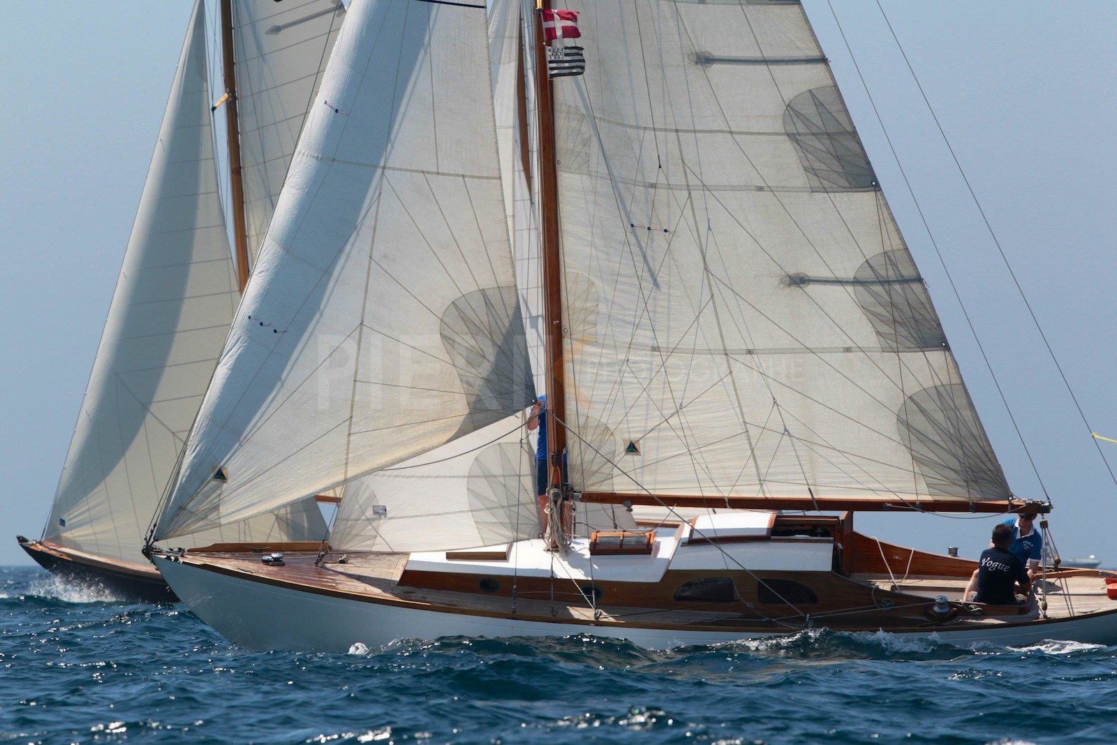 Vogue, après le départ