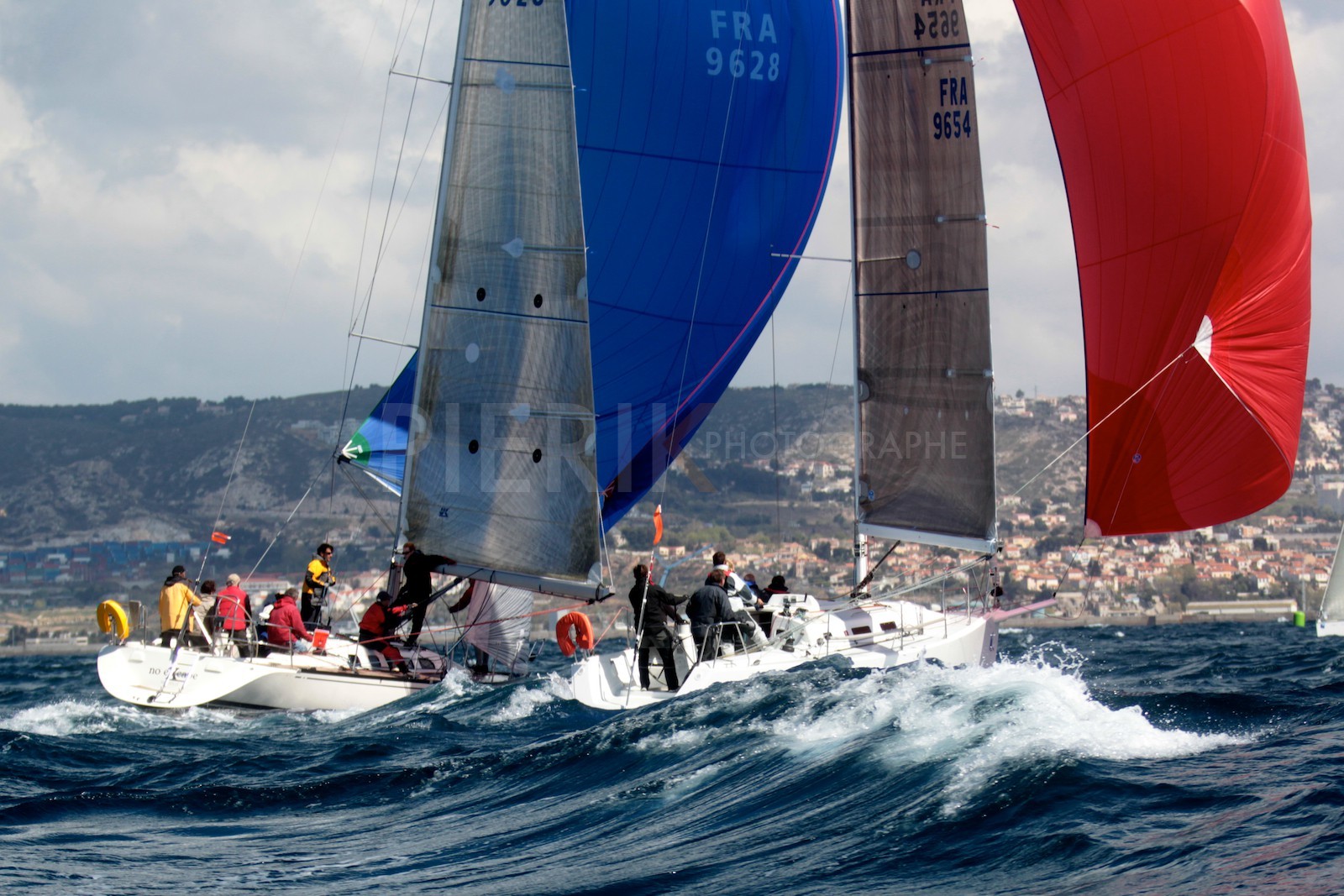 No Excape vs Jet lag