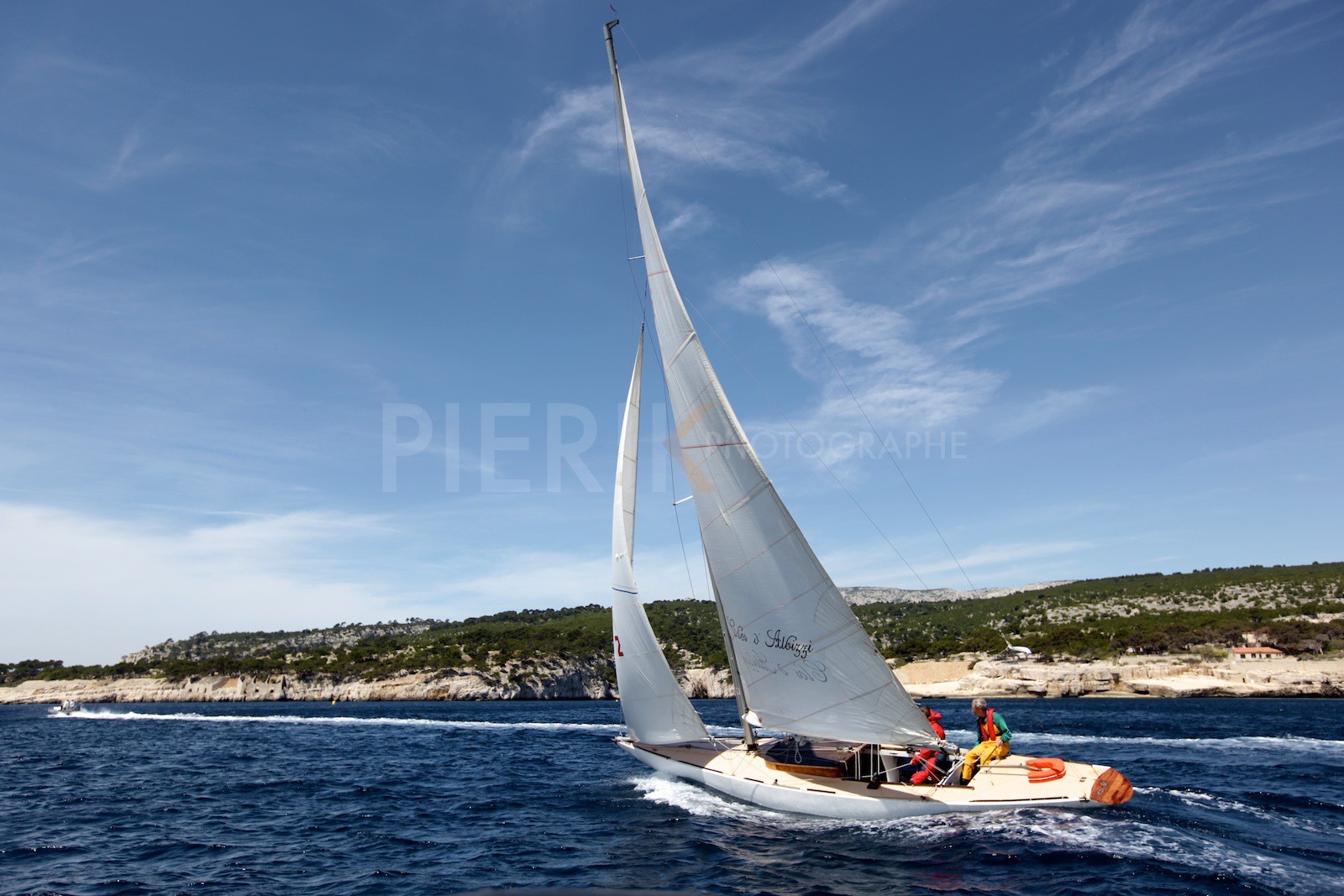 Fissa dans la rade de Cassis